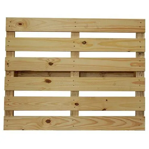 Paletes e caixotes de madeira