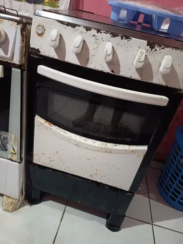 Vendo fogão