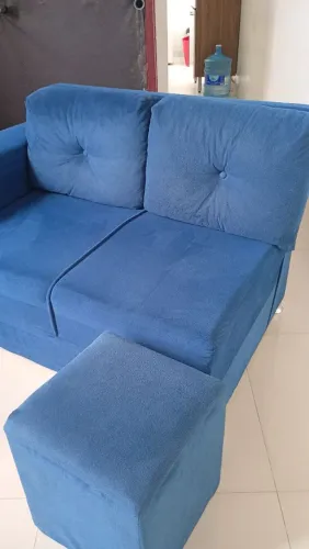 Sofá bem conservado, e ótimo estado!!