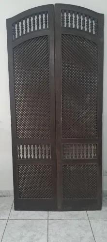 Porta Madeira Maciça 2 folhas trabalhadas