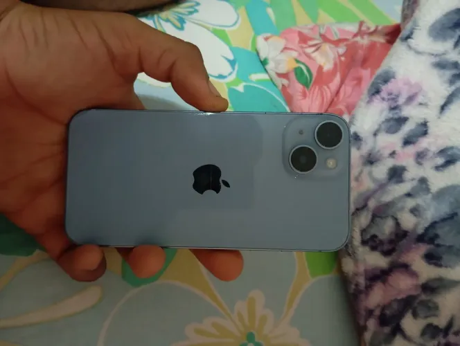 iPhone 14