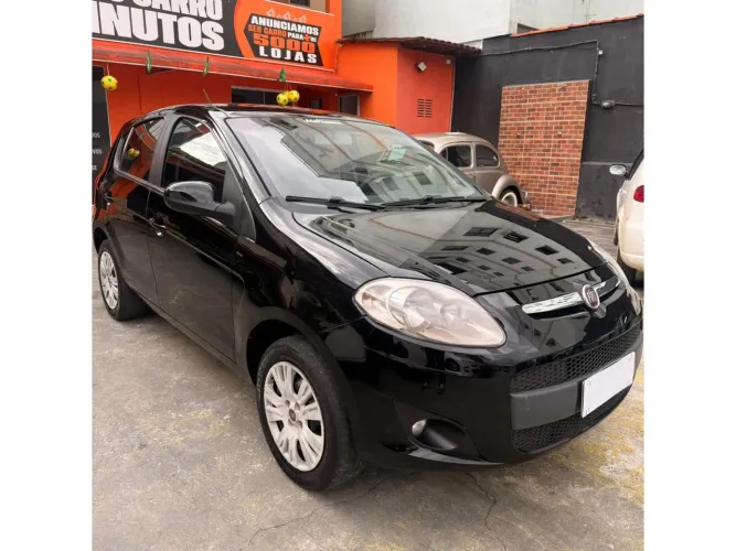 Fiat Palio Essence 1.6 Flex 16V 5P 2013