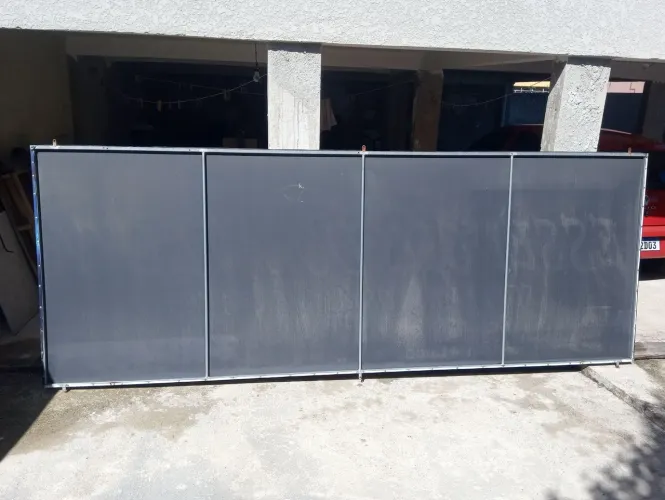 Placa para fachada de loja