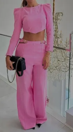 Roupa conjunto rosa