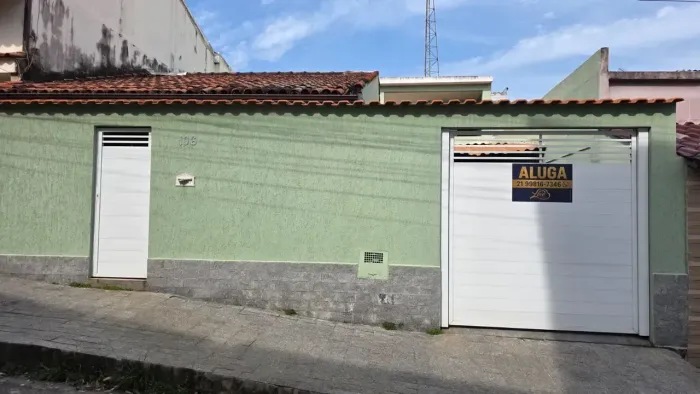 Locação de Casa com 3 quartos em Campo Grande - Rio de Janeiro - RJ