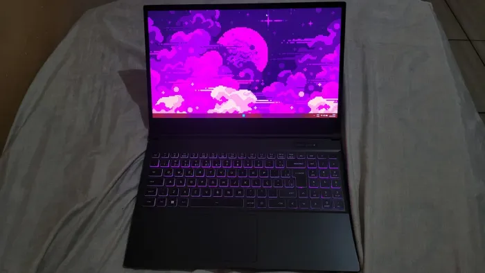 Vendo Notebook Gamer NAVE Lunar.