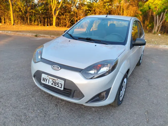Ford Fiesta Sedan 1.0 8V Flex 4P 2011