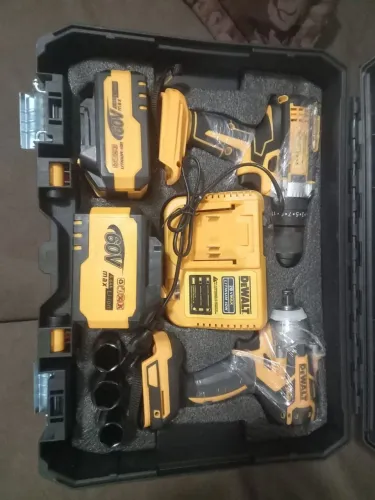 Vendo kit completo furadeira e parafusadeira