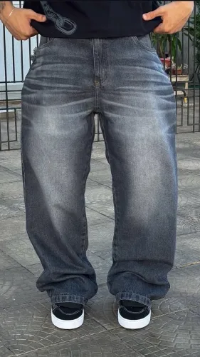 Calça baggy jeans preta