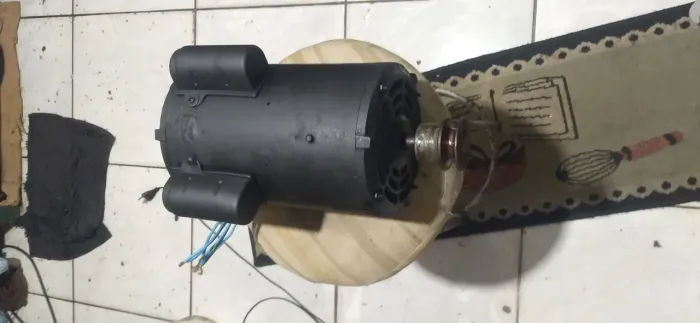 motor bifasico cv 2 de média rotação 