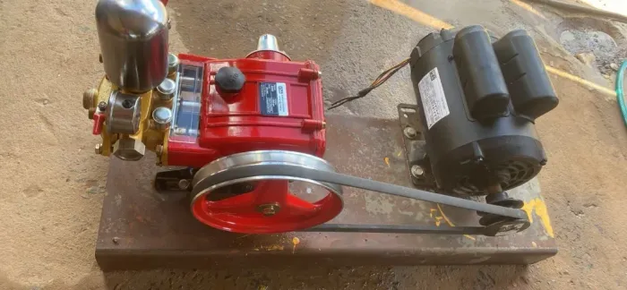 Bomba com motor pra lava jato