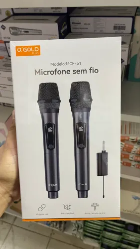 MICROFONE SEM FIO COM 2 MICROFONE RECARREGAVEL ?