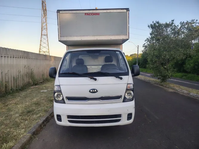 Kia Motors Bongo K-2500 2.5 4X2 TB Diesel 2020