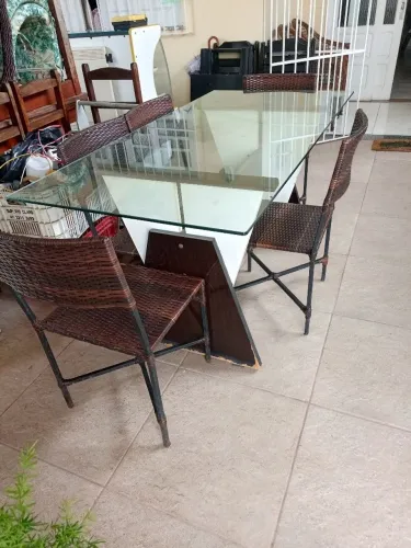 Vendo mesa de vidro *65 zap