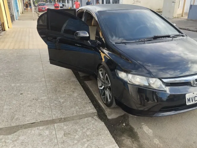 Honda Civic Sedan LXS 1.8/1.8 Flex 16V Mec. 4P 2008