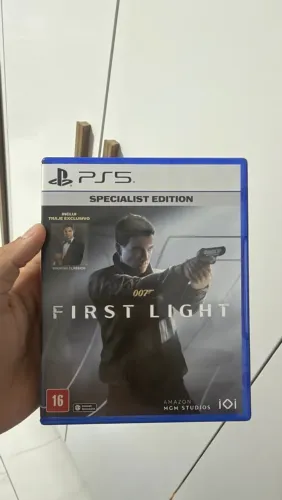 007 FIRST LIGHT PS5
