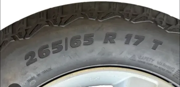 Roda Com Pneu Toyota Hilux Sr 265\65\17 Semperit