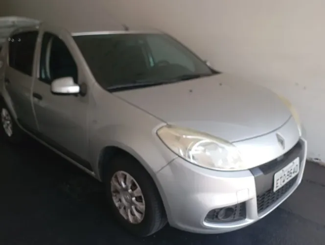 Renault Sandero Expression Hi-flex 1.0 16V 5P 2012