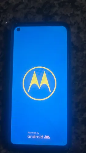 MOTOROLA G8