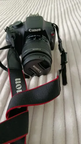 Máquina fotográfica CÂNON Profissional 