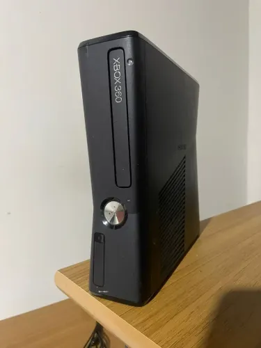 Xbox 360 Slim Desbloqueado Com 25 Jogos