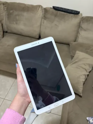 Samsung TAB E