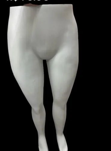Manequim para demonstração de calça