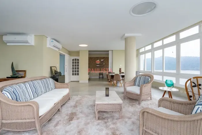 Apartamento para venda em Ilha Porchat com 3 quartos, sendo 1 suíte, 230m²