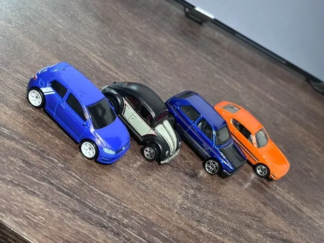 Hot Wheels Volkswagen - GOLF, FUSCA, SP2
