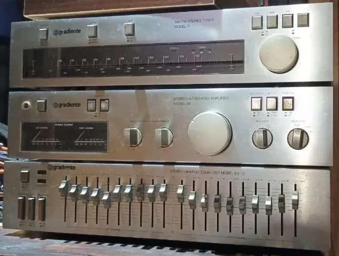 Som Gradiente Turner Model 9 Amplificador Model 86 Equalizador ES10