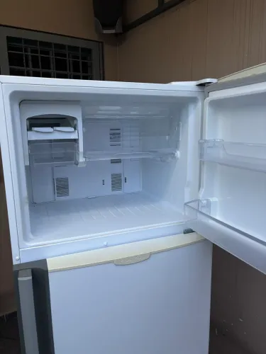 GELADEIRA PANASONIC FROST FREE ? SUPER CONSERVADA
