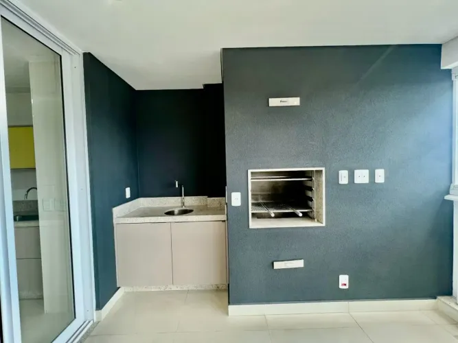 Apartamento de 216 metros quadrados no bairro Setor Marista com 4 quartos