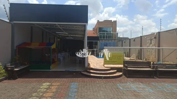 Salão à venda, 180 m² por R$ 898.000,00 - Jardim Vale do Cedro - Londrina/PR