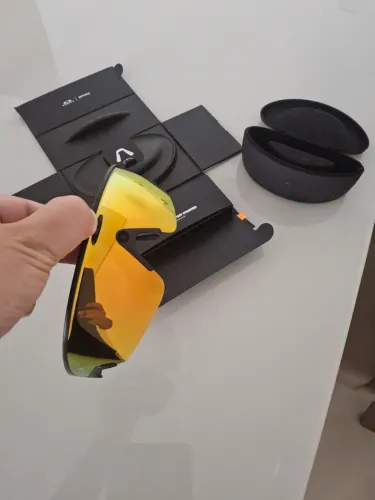 OAKLEY META VANGUARD
