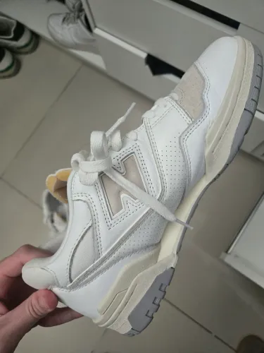 New balance 550, tamanho 42, pouco usado