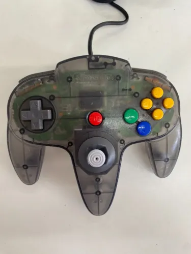 CONTROLE NINTENDO 64 PRETO TRANSLUCIDO SEMINOVO - NINTENDO
