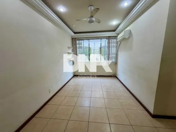 Apartamento com Área Privativa : / Residencial / Flamengo