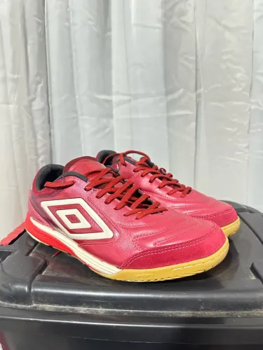 Chuteira Umbro 43 Futsal