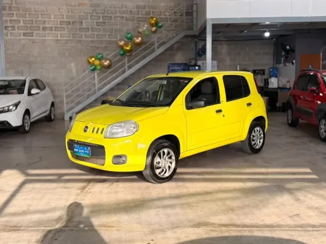 Fiat Uno Vivace Celeb. 1.0 EVO F.flex 8V 5P 2011