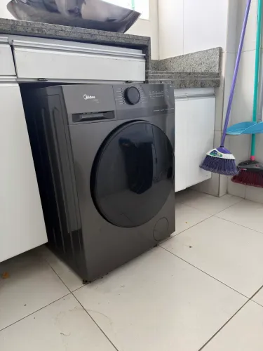 Máquina de lavar Midea