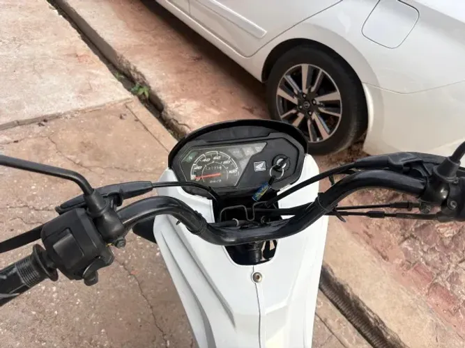POP 110 i - 2018