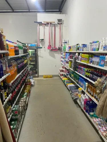Vende-se mercadinho e sacolao
