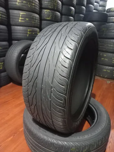 Pneu 225/50/17 Maxxis. Um pneu por R$229,00. Disk entrega