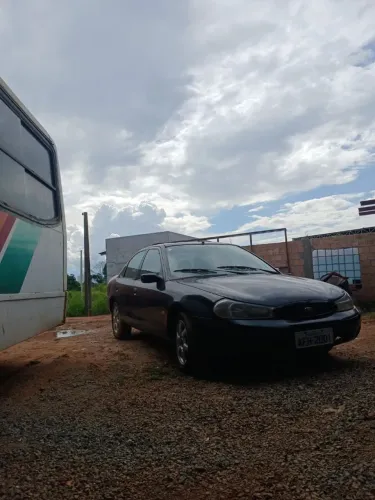 Ford Mondeo GLX 2.0 4P E 5P 1997