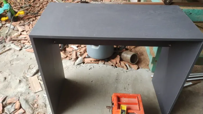 Mesa de escritório nova 