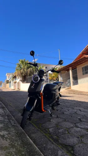 Scooter Elétrica SOMA 1000W