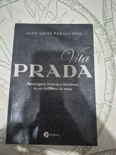 Livro Vita Prada