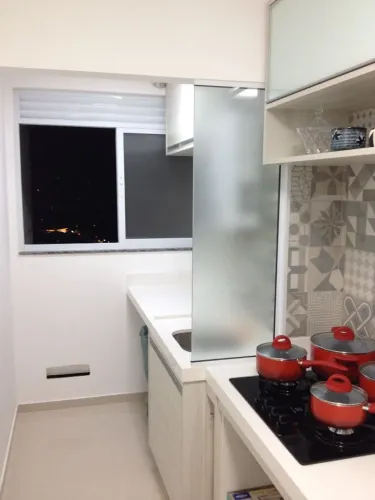 Fechamento área de serviço em vidro