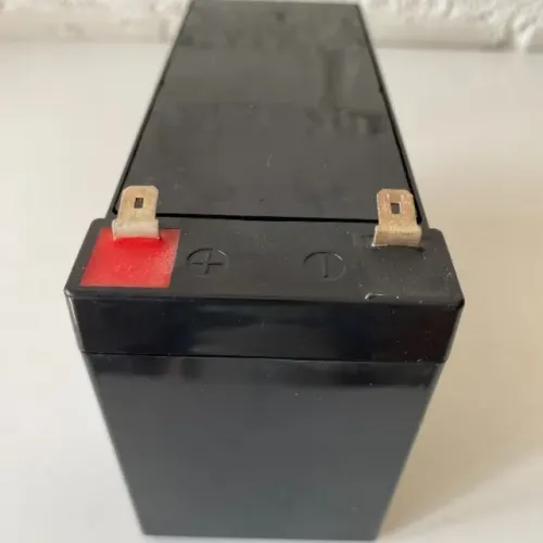 Rf198 Bateria 6Fm7 com defeito viciada para nobreak