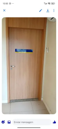Porta ? 90/2,10 altura completa com fechadura